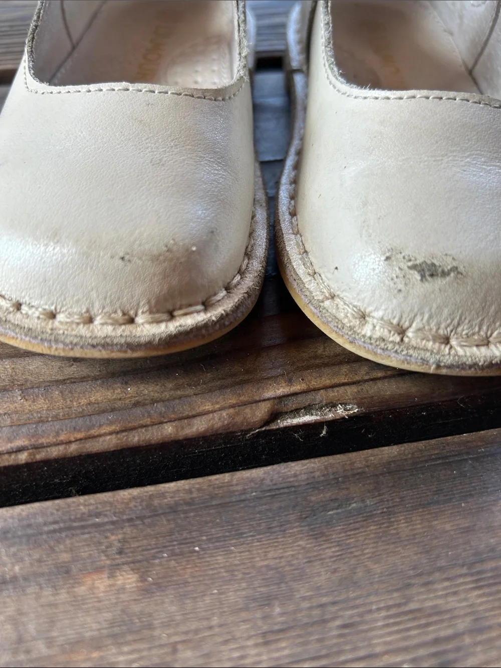 L'Amour Grace Mary Janes -- Sz 8